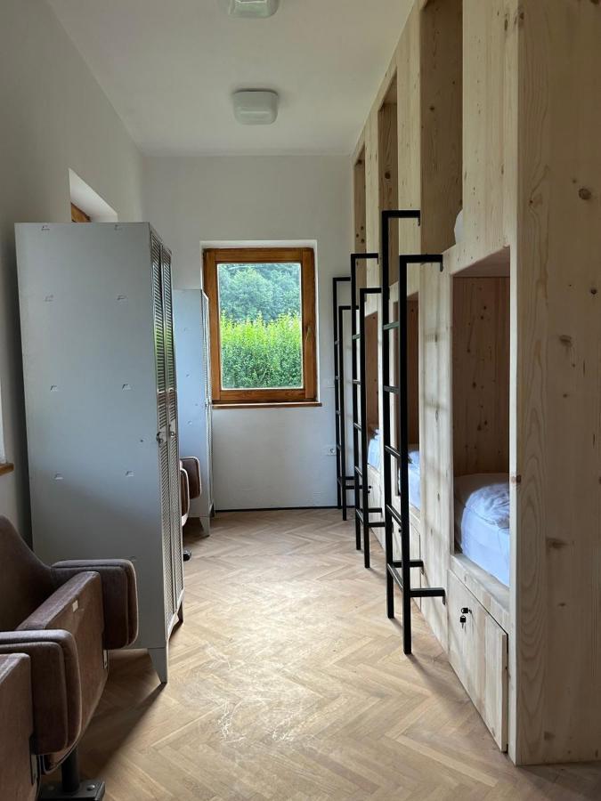 2Nd Station Hostel ブレッド エクステリア 写真